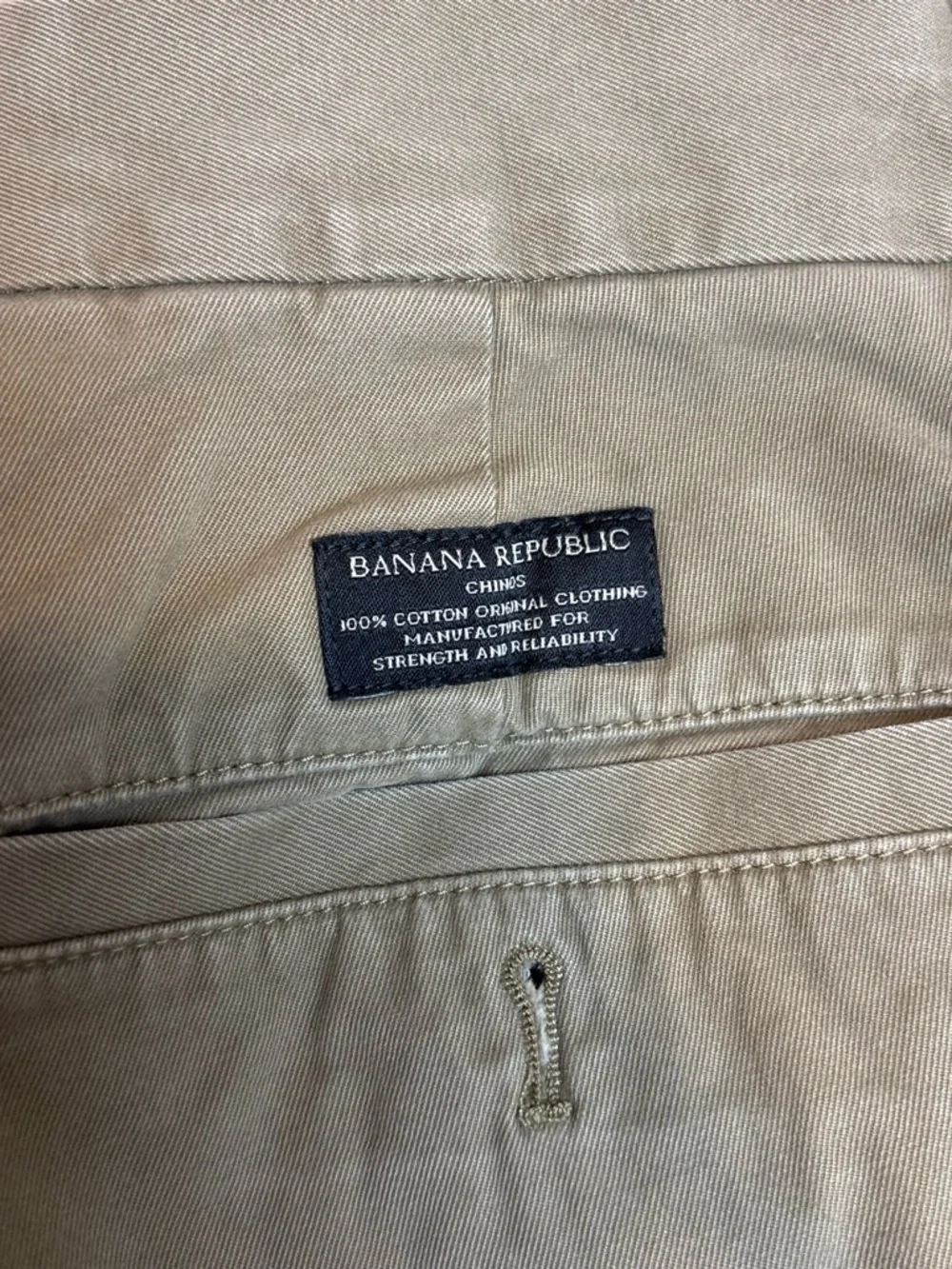 Men's Classic Straight Chino Pants in Khaki - Versatile Everyday Wear